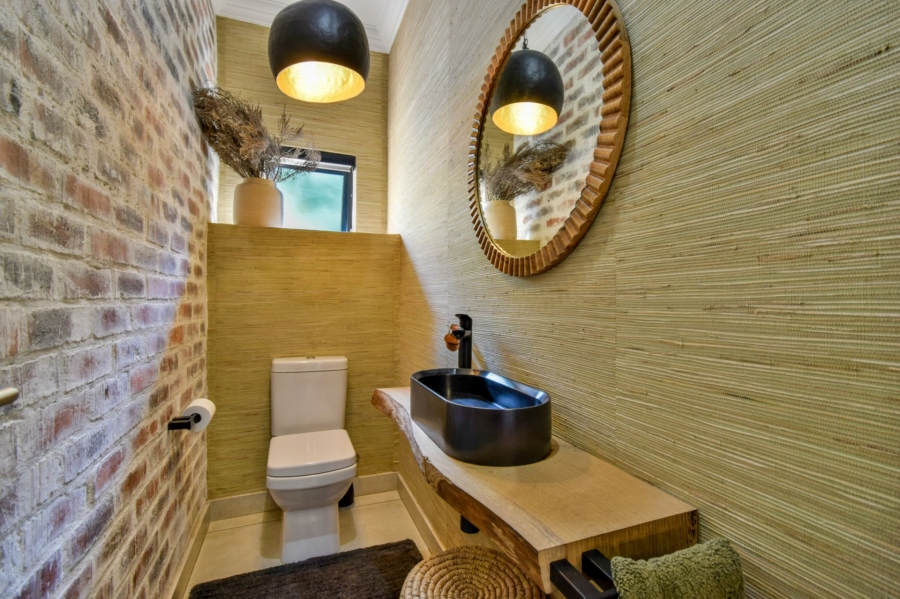 4 Bedroom Property for Sale in Midstream Meadows Gauteng