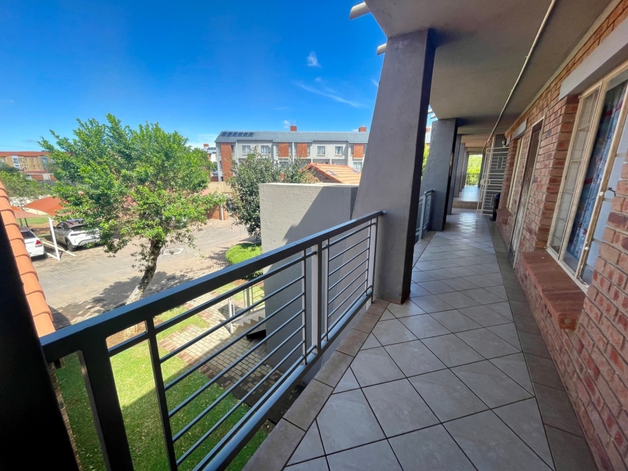 2 Bedroom Property for Sale in The Orchards Gauteng