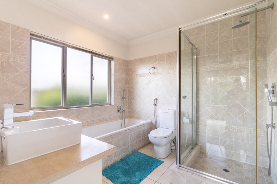 5 Bedroom Property for Sale in Dainfern Valley Gauteng