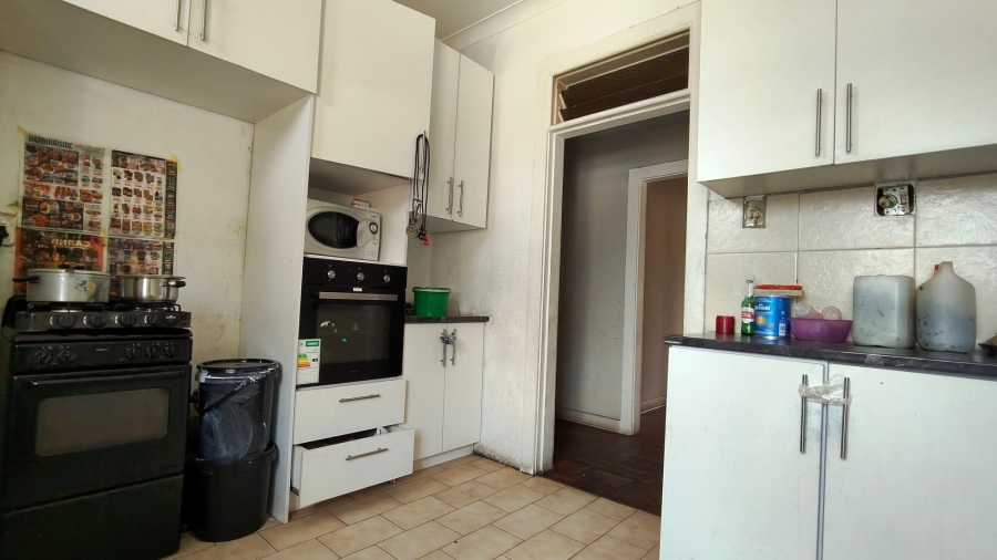 3 Bedroom Property for Sale in Linmeyer Gauteng