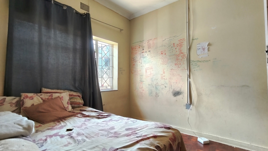 3 Bedroom Property for Sale in Linmeyer Gauteng