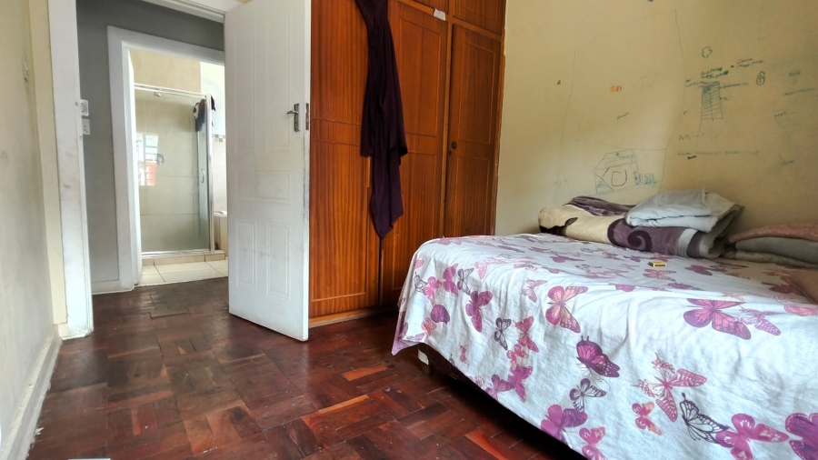 3 Bedroom Property for Sale in Linmeyer Gauteng