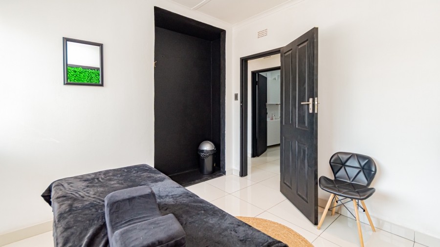 5 Bedroom Property for Sale in Randhart Gauteng