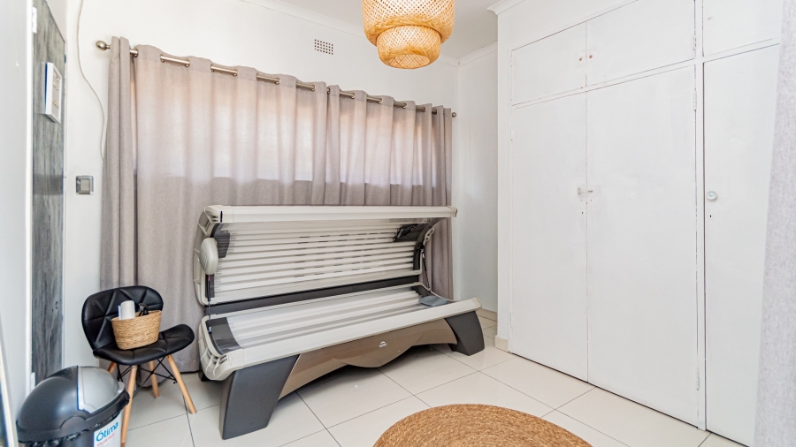 5 Bedroom Property for Sale in Randhart Gauteng