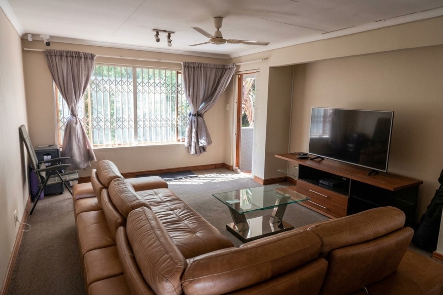 2 Bedroom Property for Sale in Sunninghill Gauteng