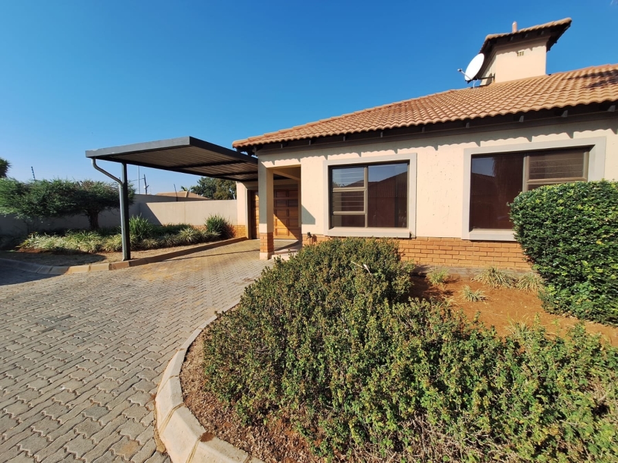 3 Bedroom Property for Sale in Montana Gauteng