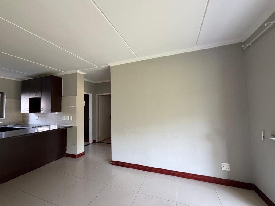 To Let 2 Bedroom Property for Rent in Halfway Gardens Gauteng