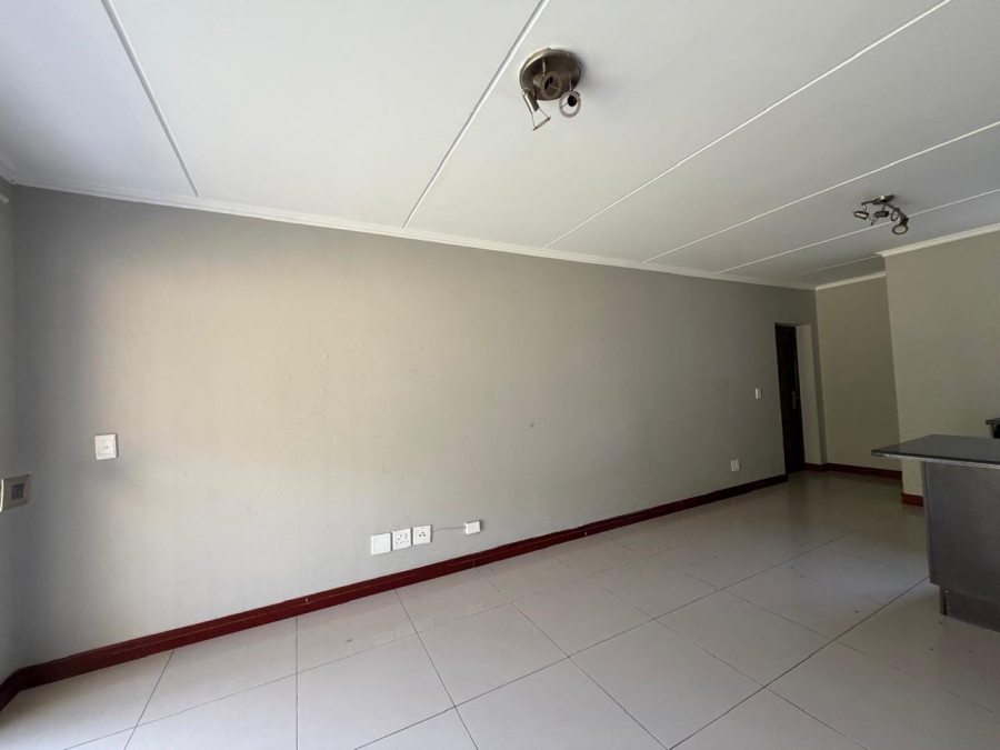To Let 2 Bedroom Property for Rent in Halfway Gardens Gauteng