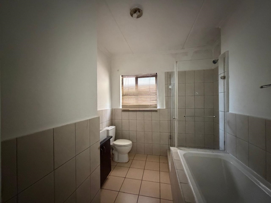 To Let 2 Bedroom Property for Rent in Halfway Gardens Gauteng