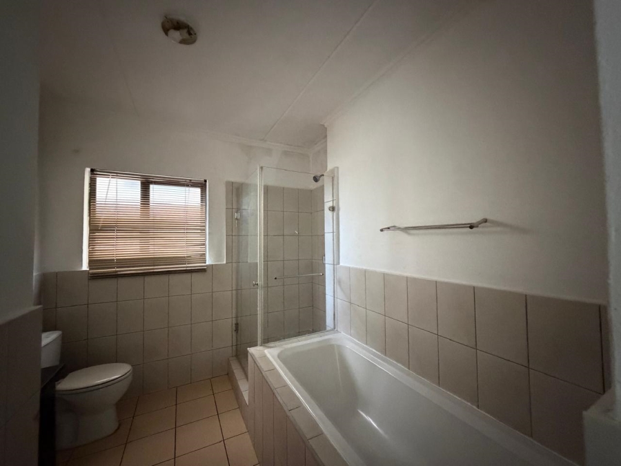 To Let 2 Bedroom Property for Rent in Halfway Gardens Gauteng