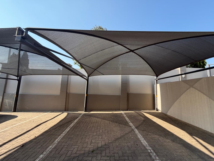 To Let 2 Bedroom Property for Rent in Halfway Gardens Gauteng