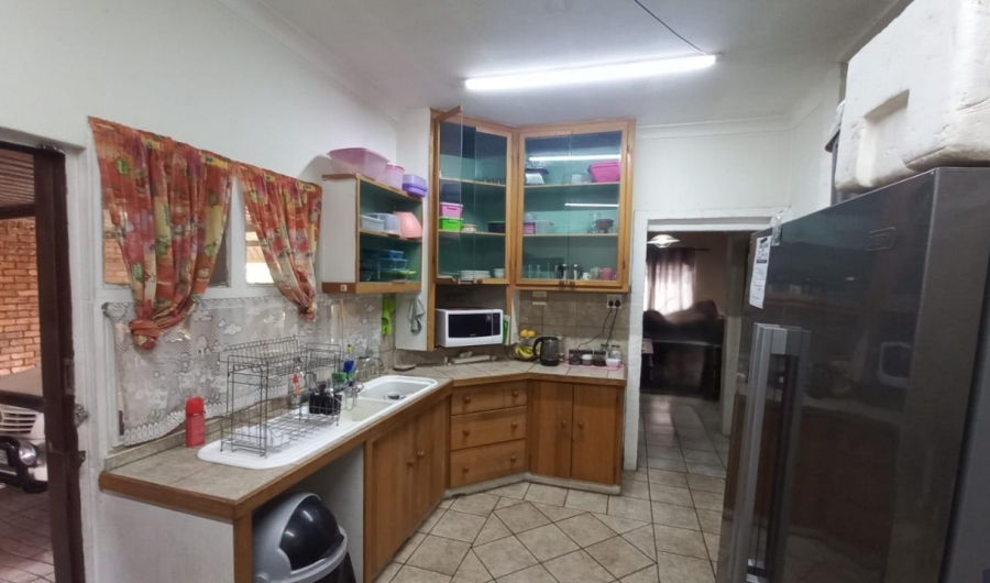 5 Bedroom Property for Sale in Pretoria Gardens Gauteng