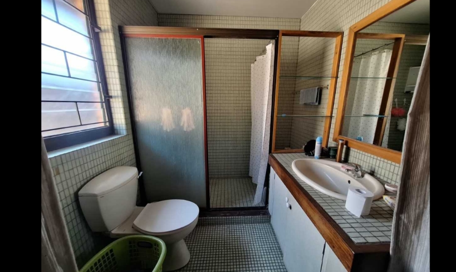 5 Bedroom Property for Sale in Pretoria Gardens Gauteng