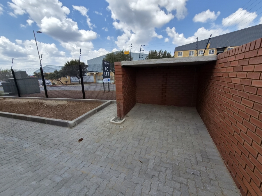 To Let Commercial Property for Rent in Sunderland Ridge Gauteng