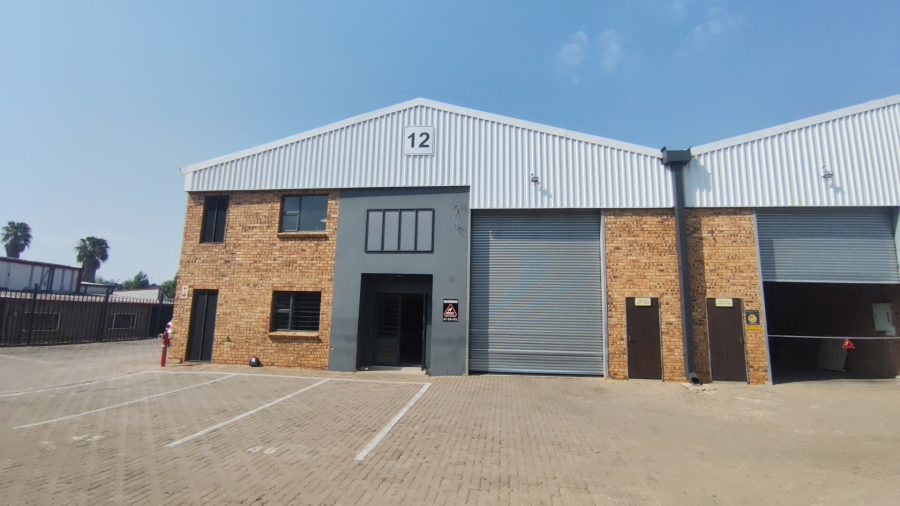 To Let Commercial Property for Rent in Strijdom Park Gauteng