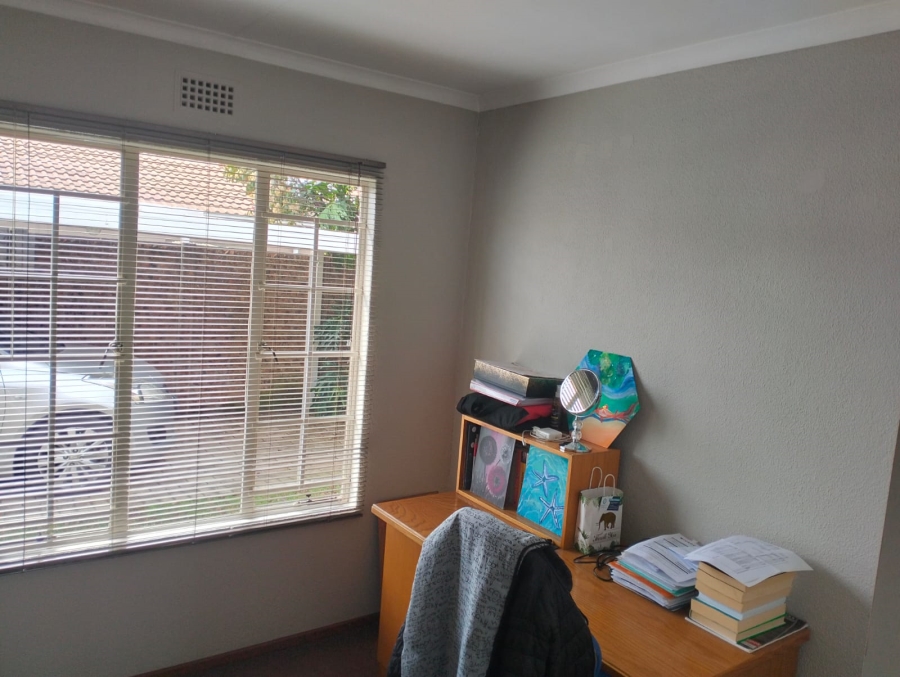 3 Bedroom Property for Sale in Eden Glen Gauteng