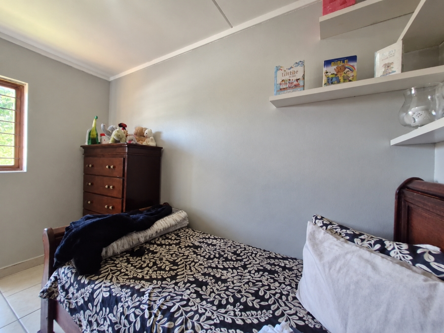 To Let 2 Bedroom Property for Rent in Allens Nek Gauteng