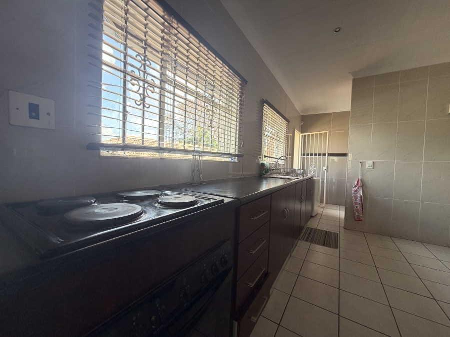 3 Bedroom Property for Sale in Erasmia Gauteng