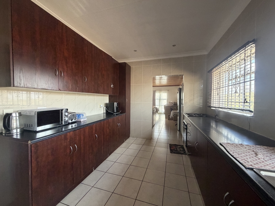 3 Bedroom Property for Sale in Erasmia Gauteng