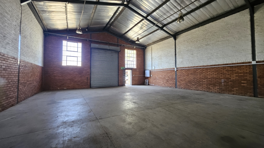 To Let Commercial Property for Rent in Rosslyn Gauteng