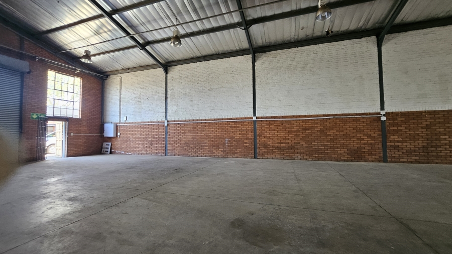 To Let Commercial Property for Rent in Rosslyn Gauteng