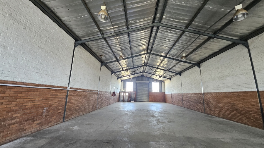 To Let Commercial Property for Rent in Rosslyn Gauteng