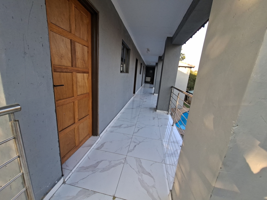 To Let 1 Bedroom Property for Rent in Freeway Park Gauteng
