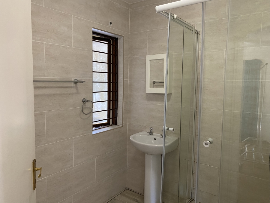 To Let 1 Bedroom Property for Rent in Bryanston Gauteng
