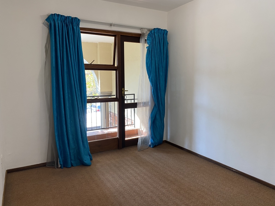 To Let 1 Bedroom Property for Rent in Bryanston Gauteng