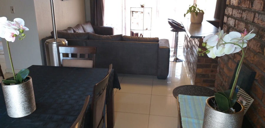 3 Bedroom Property for Sale in Crystal Park Gauteng