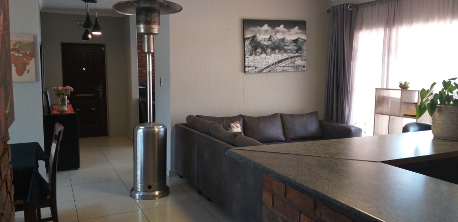 3 Bedroom Property for Sale in Crystal Park Gauteng