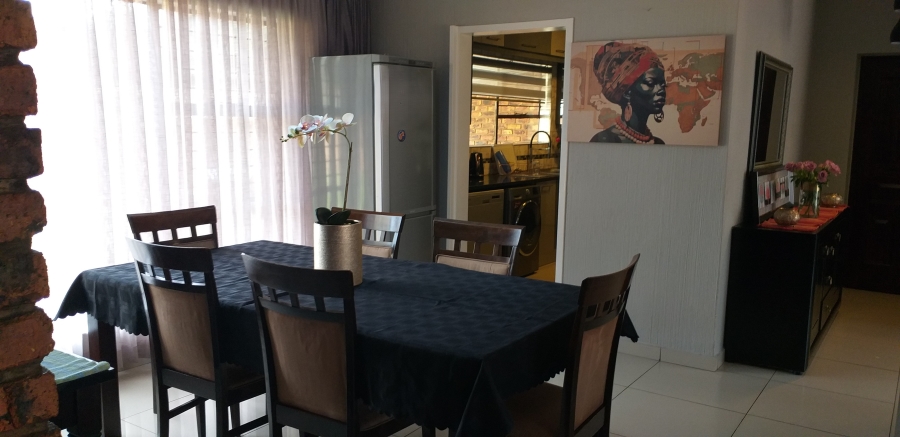 3 Bedroom Property for Sale in Crystal Park Gauteng