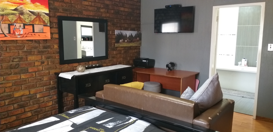 3 Bedroom Property for Sale in Crystal Park Gauteng