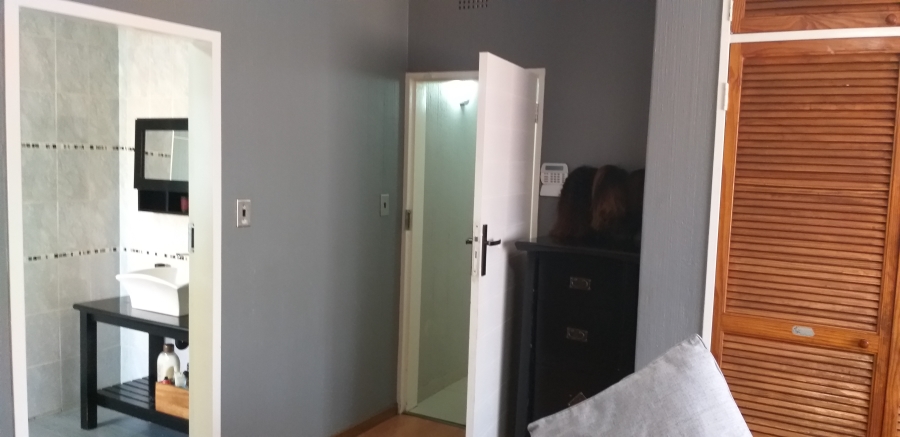 3 Bedroom Property for Sale in Crystal Park Gauteng