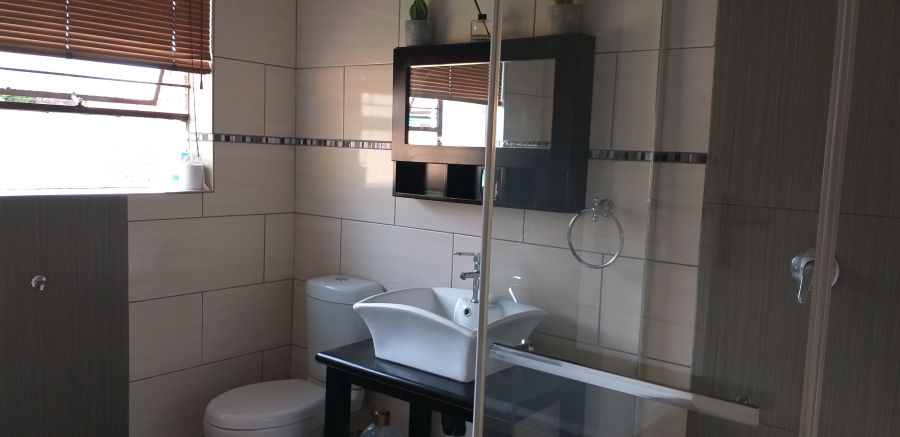3 Bedroom Property for Sale in Crystal Park Gauteng