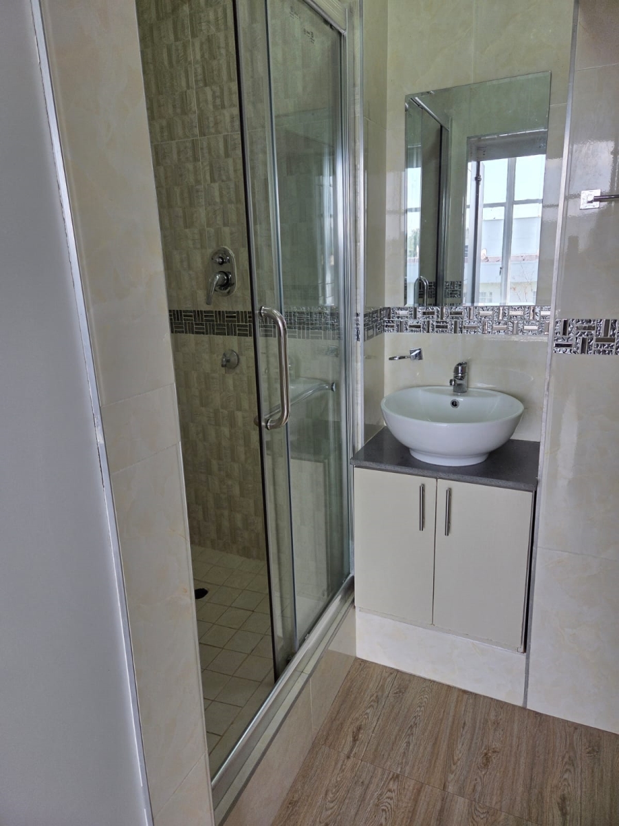 To Let 2 Bedroom Property for Rent in Orchards Gauteng