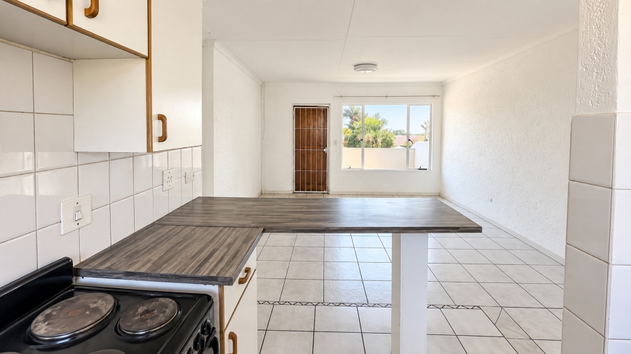 2 Bedroom Property for Sale in Glen Marais Gauteng