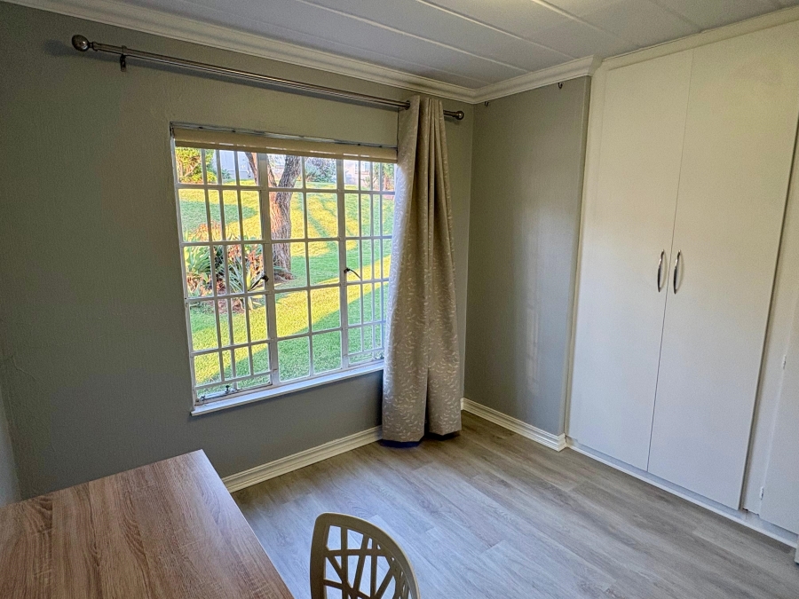 To Let 2 Bedroom Property for Rent in Sterrewag Gauteng