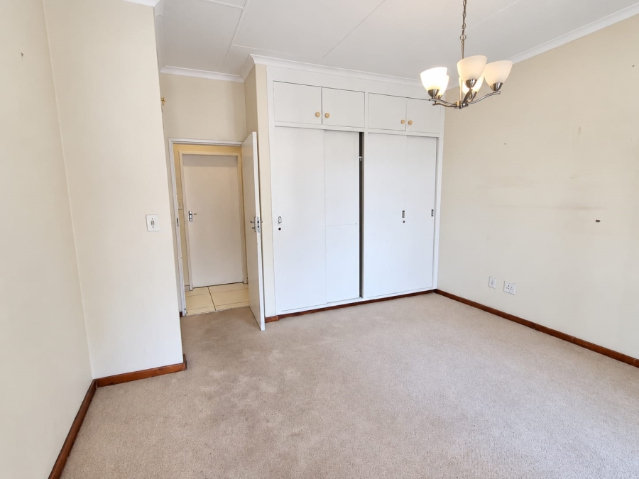 2 Bedroom Property for Sale in Bromhof Gauteng