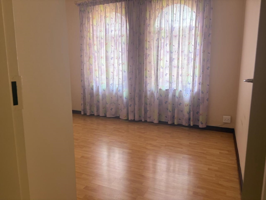 To Let 4 Bedroom Property for Rent in Capital Park Gauteng