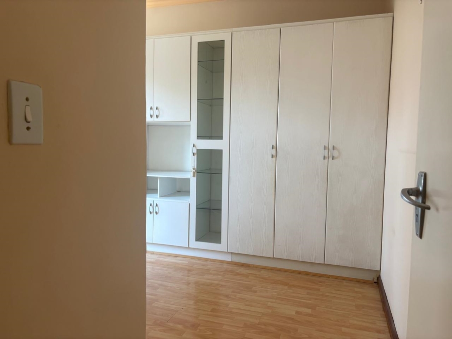 To Let 4 Bedroom Property for Rent in Capital Park Gauteng