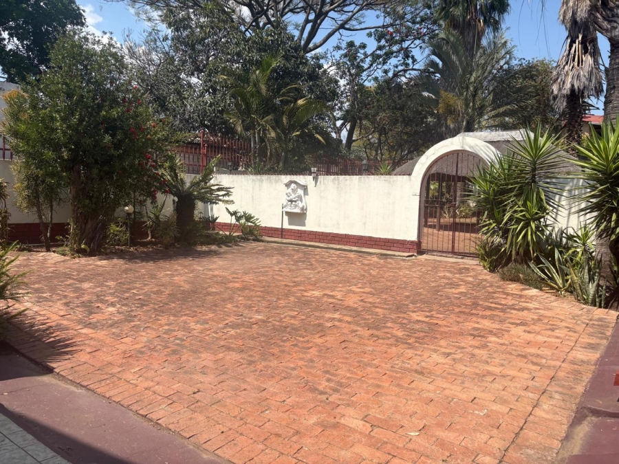 To Let 4 Bedroom Property for Rent in Capital Park Gauteng
