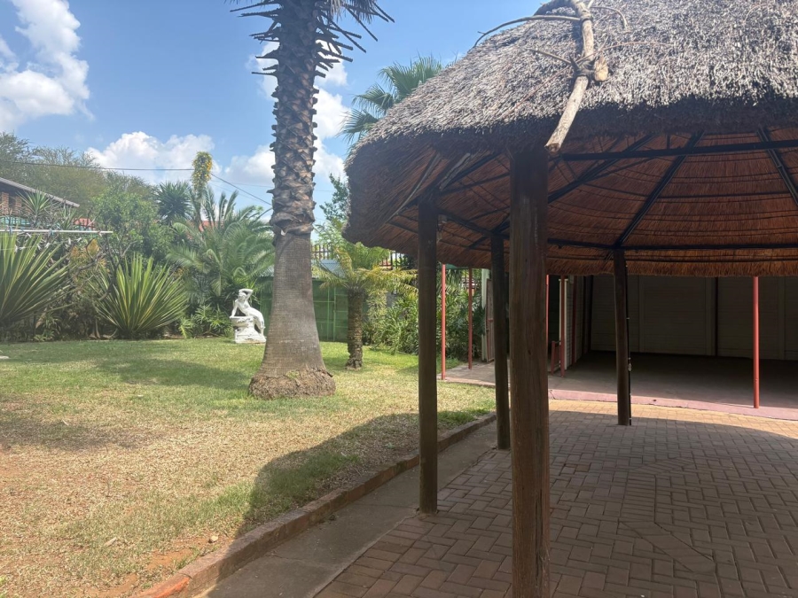 To Let 4 Bedroom Property for Rent in Capital Park Gauteng