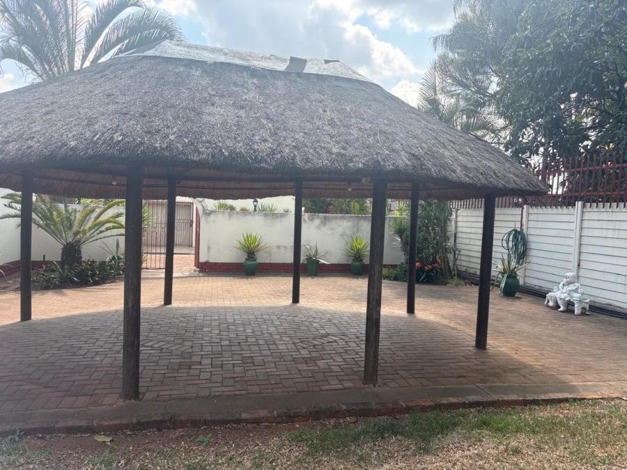 To Let 4 Bedroom Property for Rent in Capital Park Gauteng