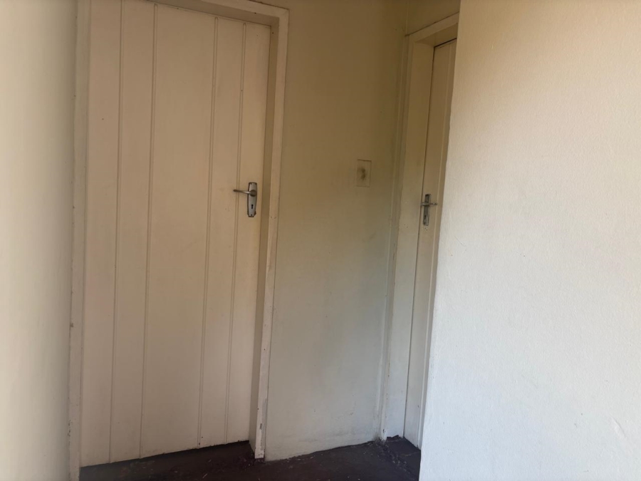 To Let 4 Bedroom Property for Rent in Capital Park Gauteng
