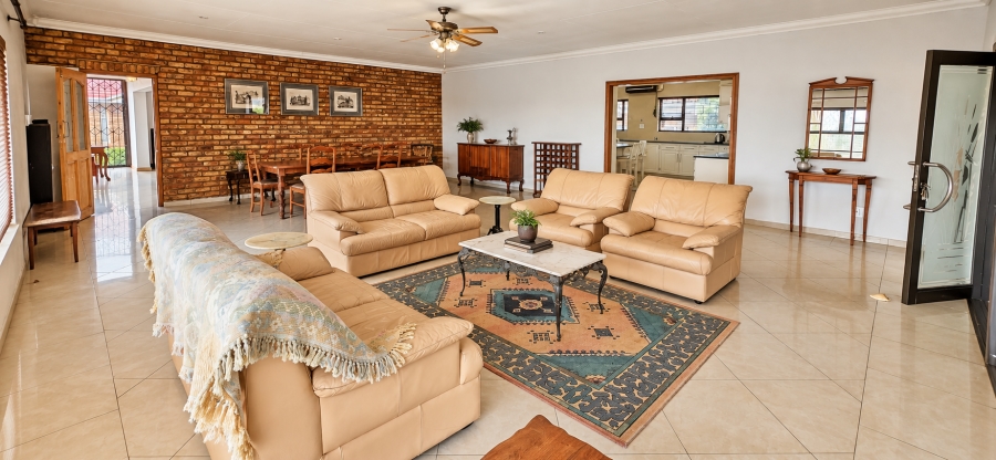 5 Bedroom Property for Sale in Wonderboom Gauteng