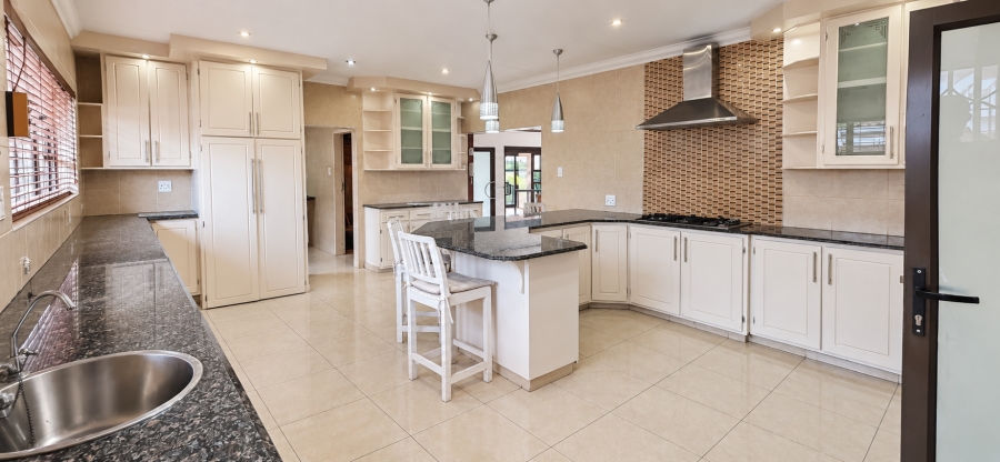 5 Bedroom Property for Sale in Wonderboom Gauteng