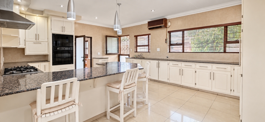 5 Bedroom Property for Sale in Wonderboom Gauteng