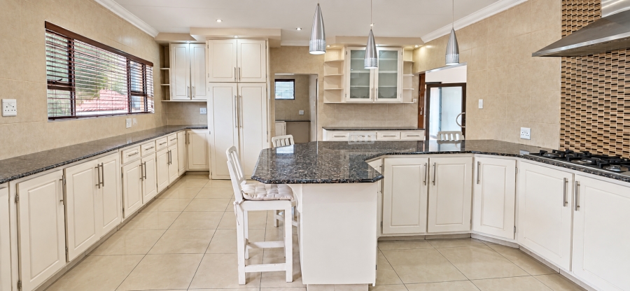 5 Bedroom Property for Sale in Wonderboom Gauteng