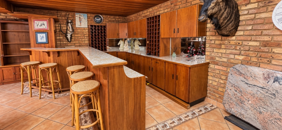 5 Bedroom Property for Sale in Wonderboom Gauteng
